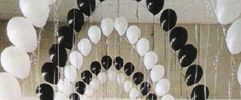 String Of Pearls Balloon Arch - Brand The World