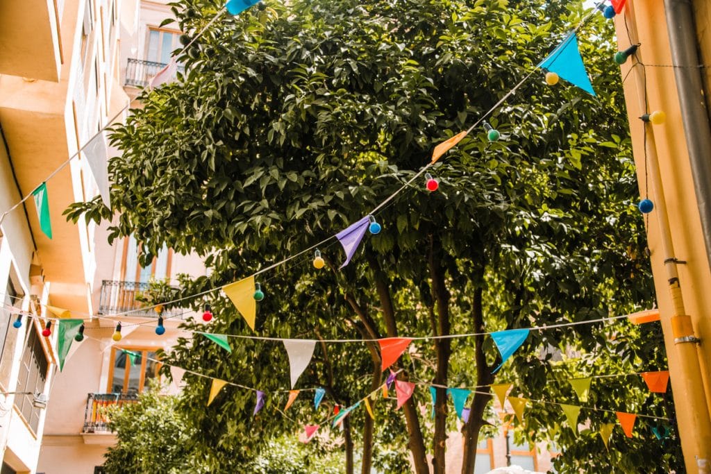 pennant flags